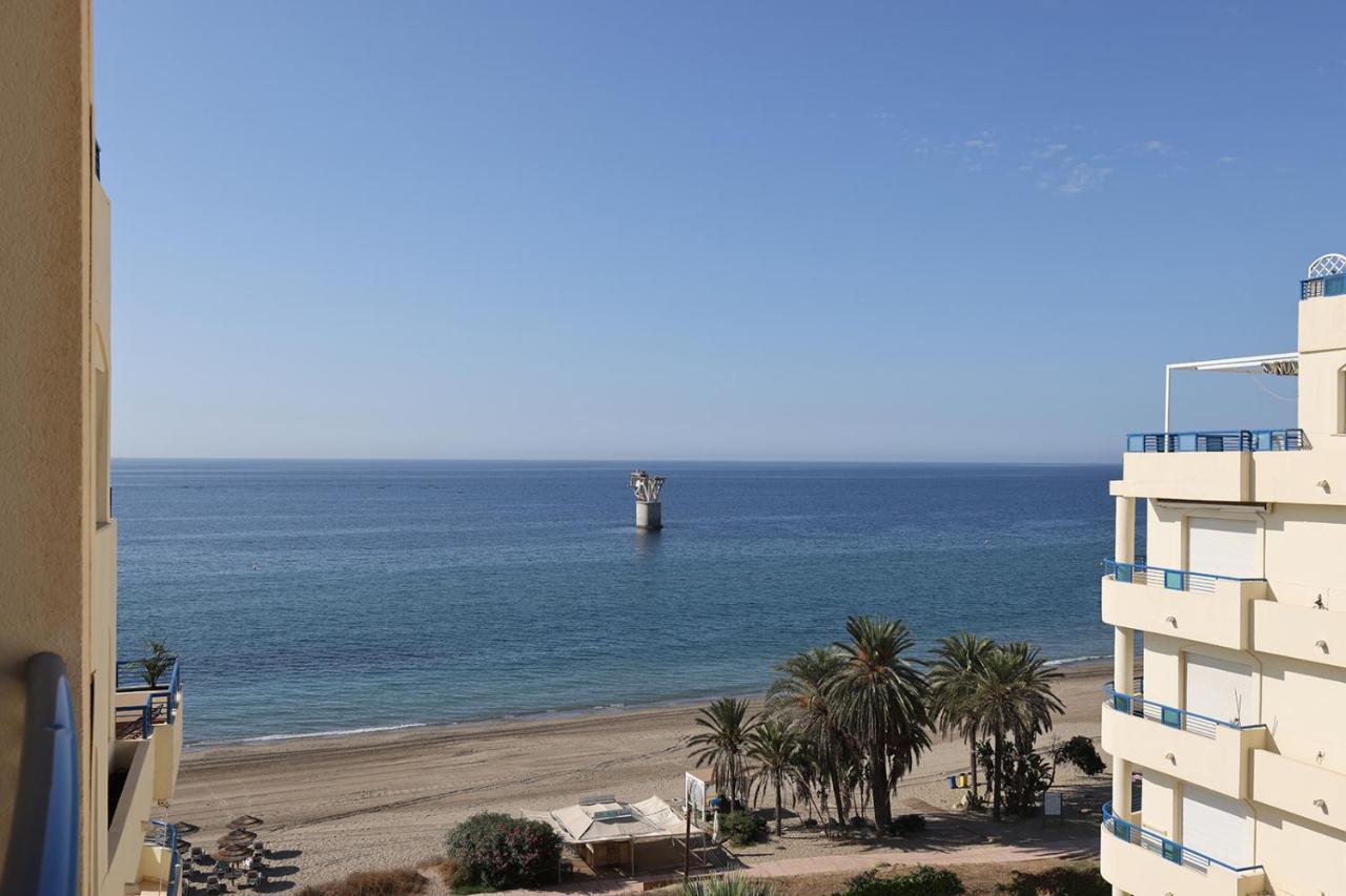 Lujo en banana beach primera línea de playa Marbella Exterior foto